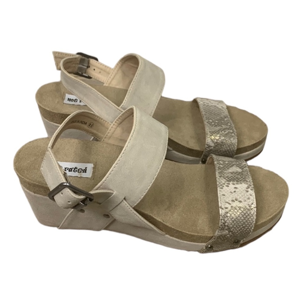 Not Rated Revy Snake Skin Faux Leather Wedges Sandals Rhinestone Size 8.5 NWOT